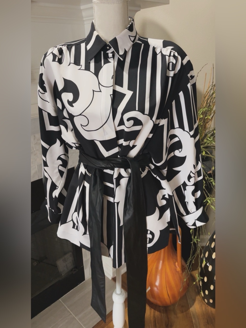 Vintage Brownstone Studio Blouse